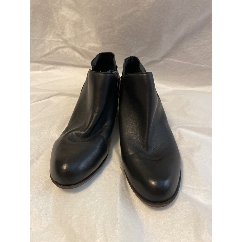 Lucky Brand Womens Black Leather Ankle Booties Low Block Heel Size 9W / 40 - Picture 2 of 5
